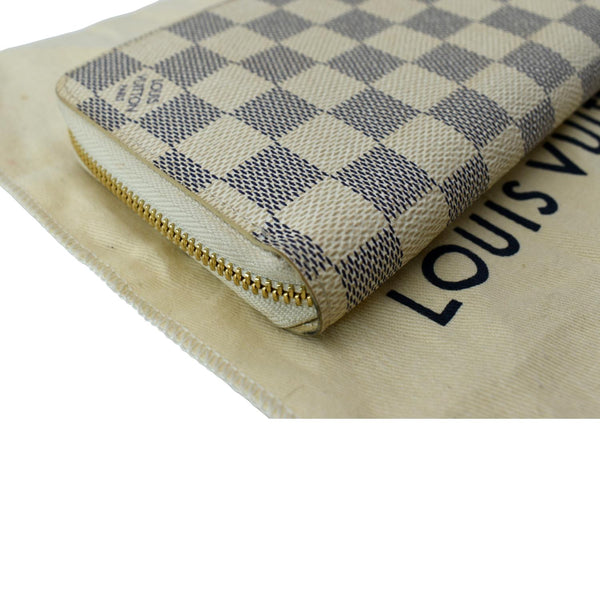 LOUIS VUITTON Zip Around Damier Azur Wallet White