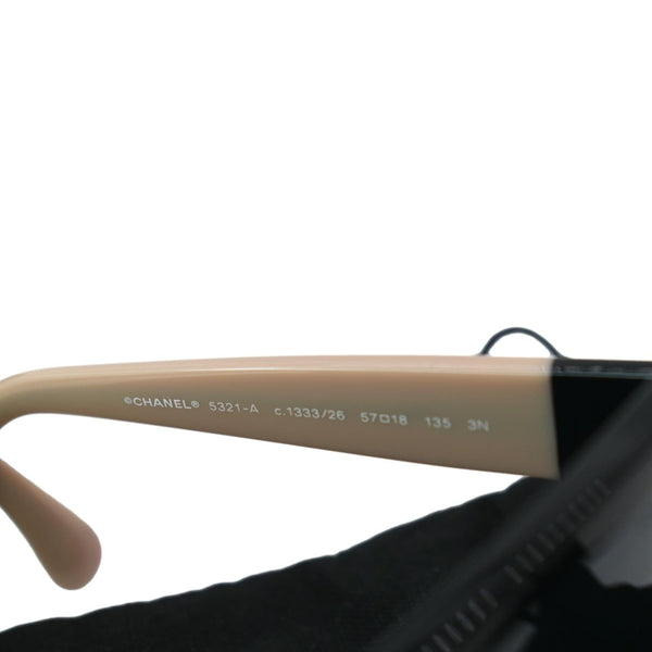 CHANEL 5321-A c.1333/26 Cat Eye Black Sunglasses Gray Mirrored Lens