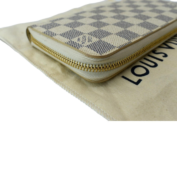 LOUIS VUITTON Zip Around Damier Azur Wallet White