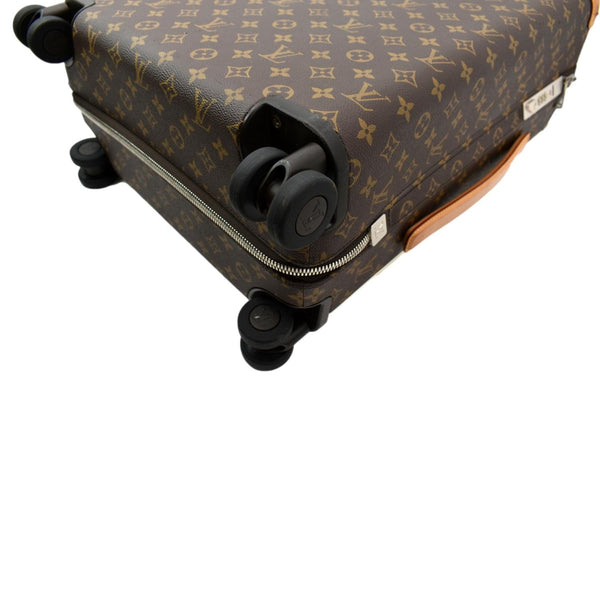 LOUIS VUITTON Horizon 55 Monogram Canvas Rolling Suitcase Brown