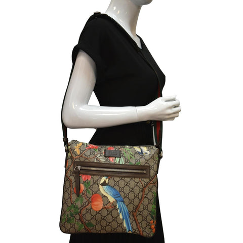 Gucci Courrier Zip GG Supreme Canvas Messenger Bag - Full View