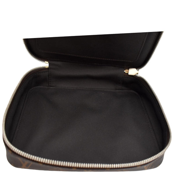 Louis Vuitton Horizon Monogram Canvas Accessories Pouch - Inside