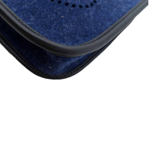 HERMES Evelyne Amazone TPM Feutre Swift Crossbody Bag Leu Nuit