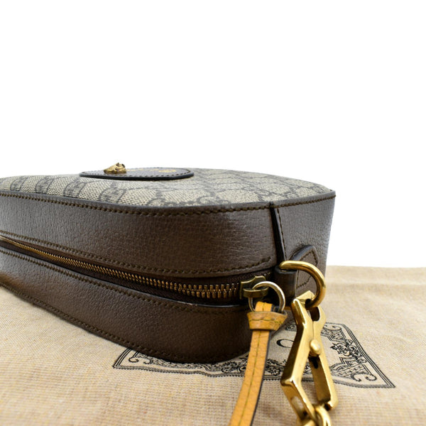 GUCCI Neo Vintage GG Supreme Canvas Messenger Bag Beige 476466