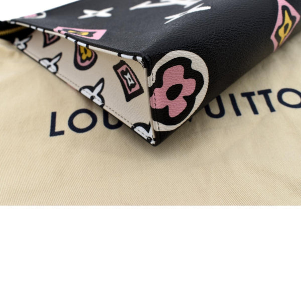 LOUIS VUITTON Wild At Heart Toiletry 26 Monogram Giant Cosmetics Pouch Black