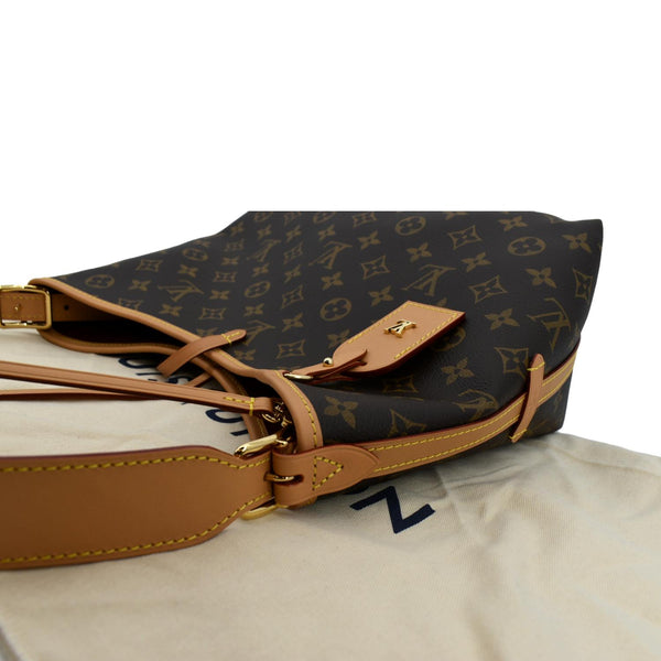 LOUIS VUITTON Carryall PM Monogram Canvas Shoulder Bag Brown