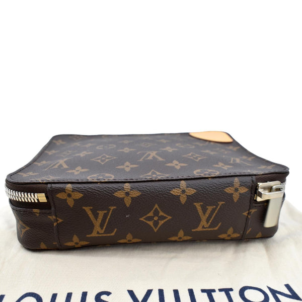Louis Vuitton Horizon Monogram Canvas Accessories Pouch - Bottom