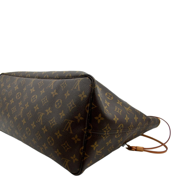 Louis Vuitton Neverfull GM Monogram Canvas Tote Bag - Bottom Right