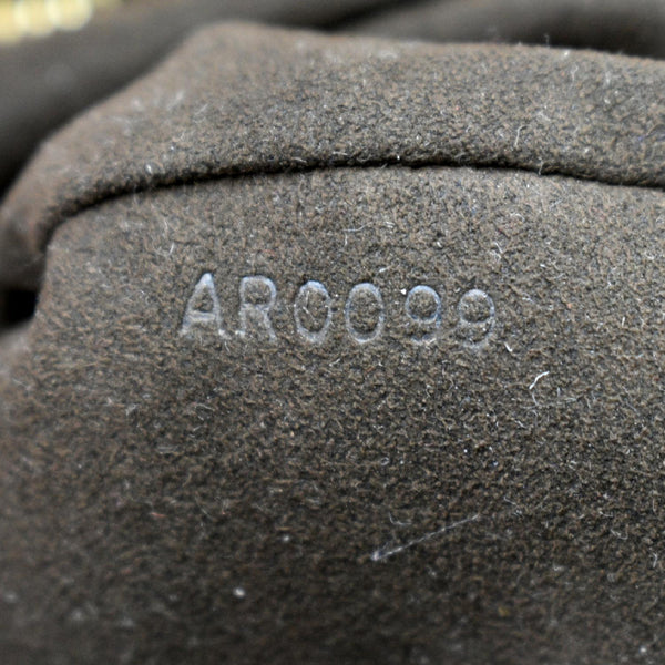 Louis Vuitton Mahina Leather Shoulder Bag in Black - Serial Number