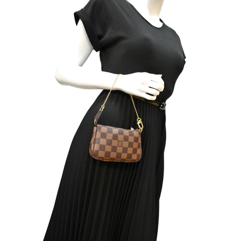 Louis Vuitton Mini Pochette Damier Accessories Pouch - Full View