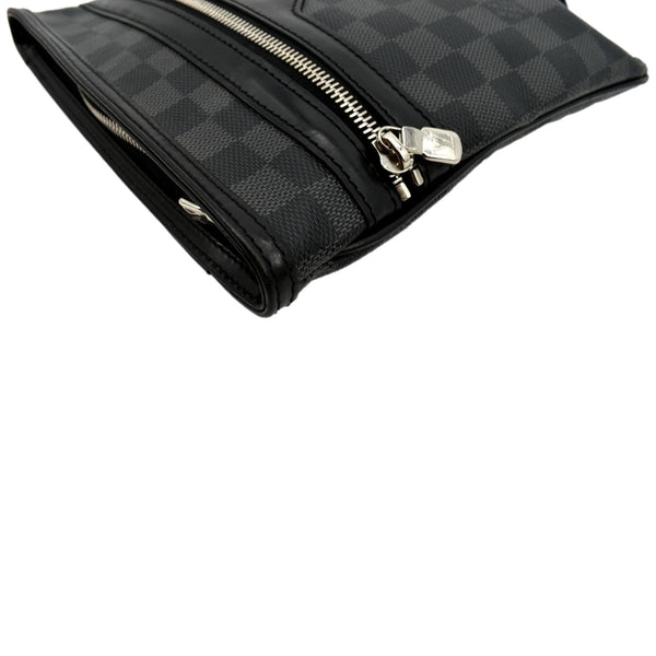 LOUIS VUITTON Bosphore Pochette Damier Graphite Messenger Bag Black