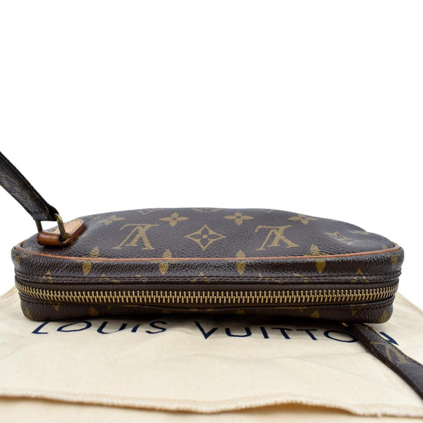LOUIS VUITTON Pochette Marly Bandouliere Monogram Canvas Crossbody Bag Brown