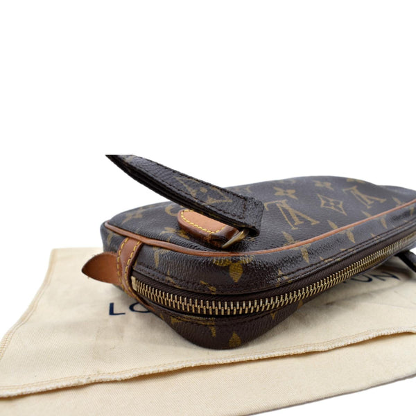 LOUIS VUITTON Pochette Marly Bandouliere Monogram Canvas Crossbody Bag Brown