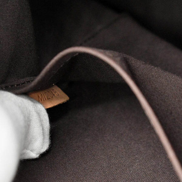 LOUIS VUITTON Alma GM Monogram Vernis Leather Satchel Bag Amarante