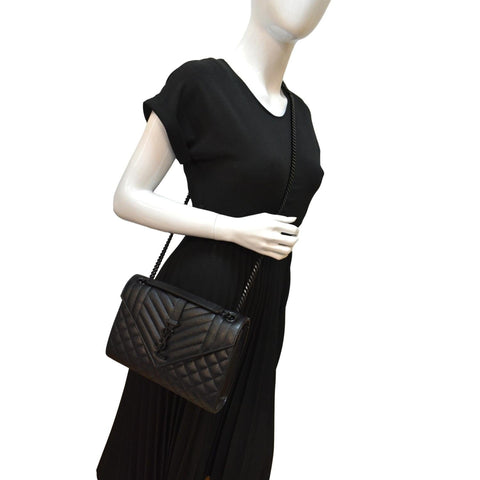 YVES SAINT LAURENT Medium Envelope Leather Chain Shoulder Bag Black