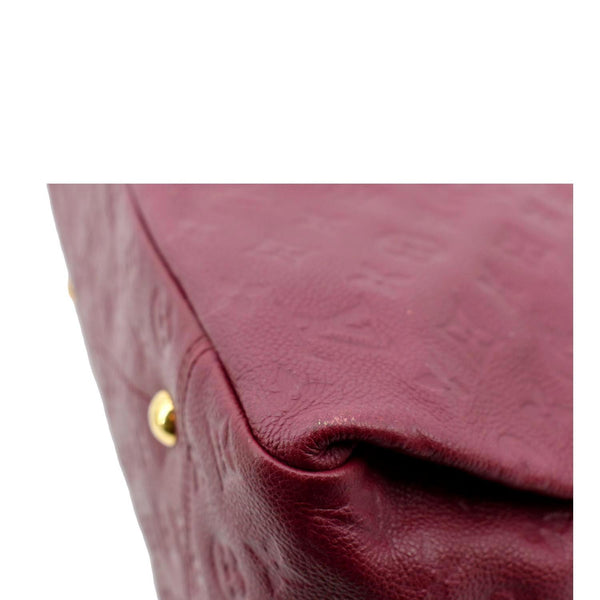 LOUIS VUITTON Artsy MM Empreinte Leather Hobo Bag Plum