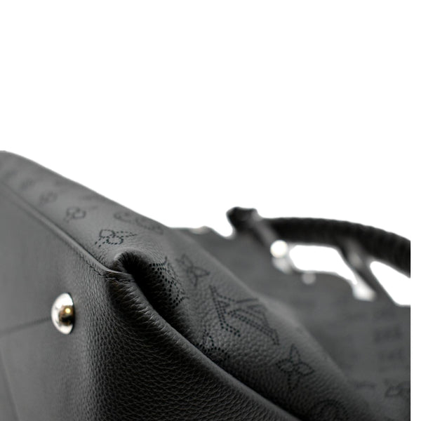 LOUIS VUITTON Beaubourg Mahina MM Leather Hobo Shoulder Bag Black