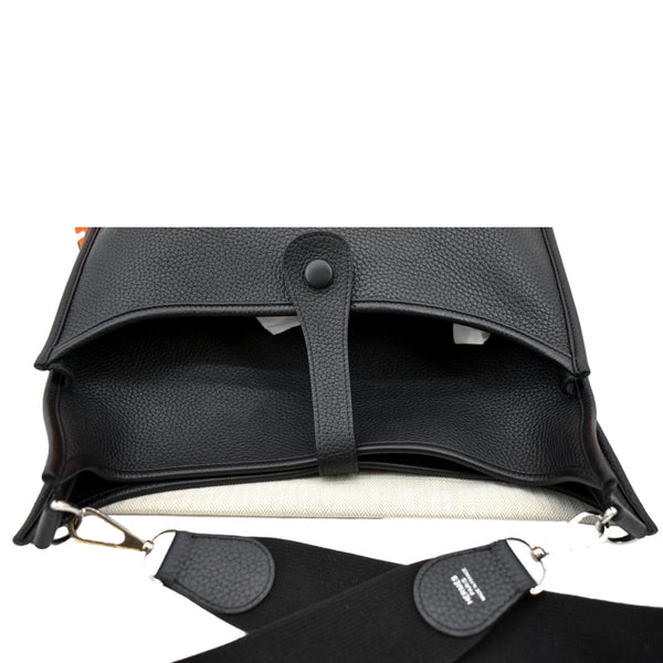 Hermes Evelyne GM Taurillon Clemence Crossbody Bag - Open