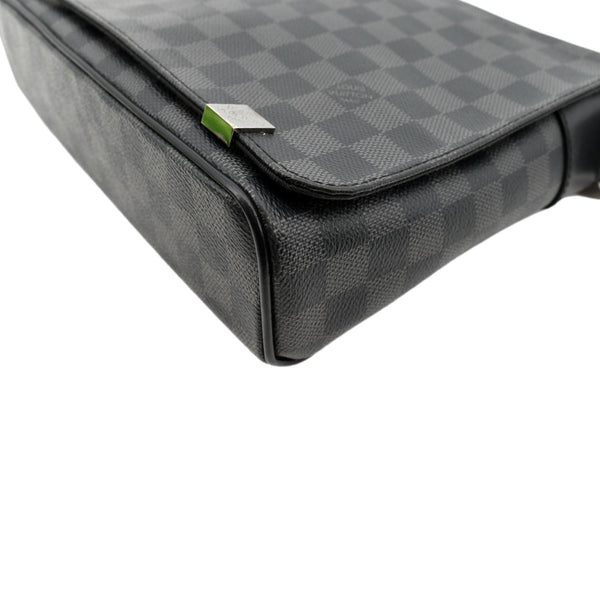 LOUIS VUITTON District PM Damier Graphite Messenger Bag Black