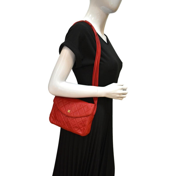Chanel Vintage Flap Lambskin Leather Shoulder Bag Red - Full Picture