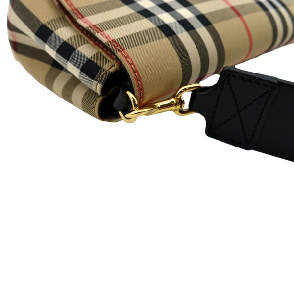 Burberry Hackberry Vintage Check Shoulder Bag Beige - Right Side