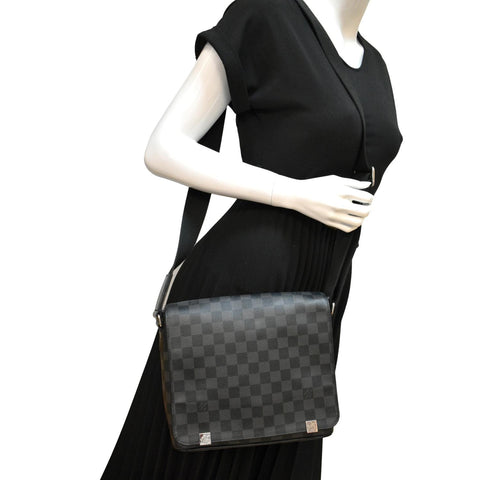 LOUIS VUITTON District PM Damier Graphite Messenger Bag Black