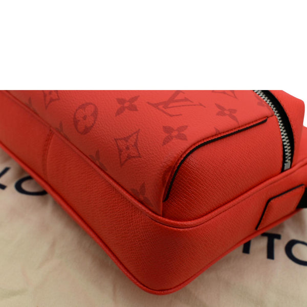 LOUIS VUITTON Outdoor Messenger Monogram Taiga Leather Shoulder Bag Red
