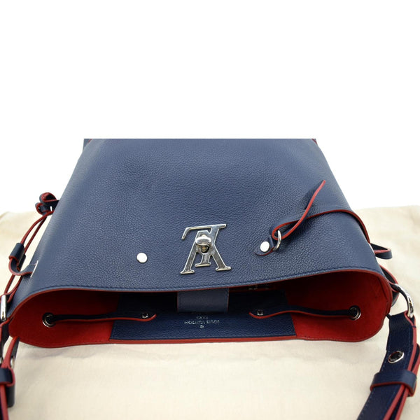 Louis Vuitton Lockme Bucket Calf Leather Shoulder Bag - Top