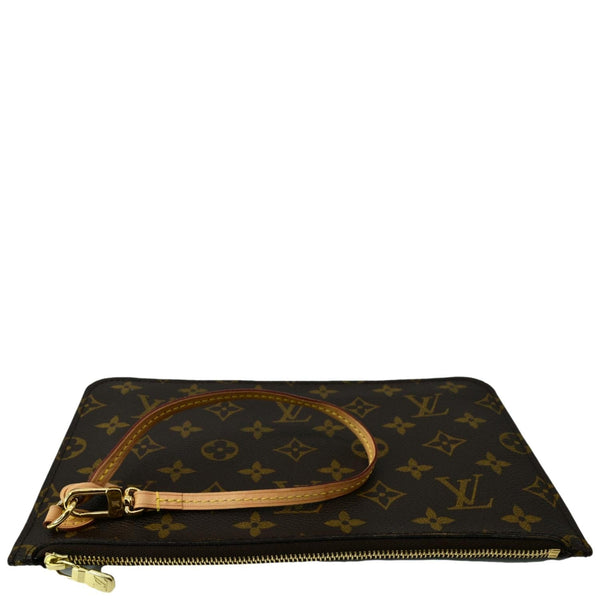 LOUIS VUITTON Neverfull Monogram Canvas Pochette Wristlet Pouch Brown