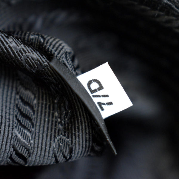 PRADA Re-Edition 2005 Saffiano Leather Shoulder Bag Black