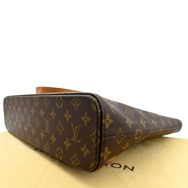 LOUIS VUITTON Luco Monogram Canvas Tote Bag Brown