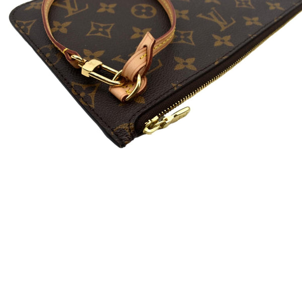 LOUIS VUITTON Neverfull Monogram Canvas Pochette Wristlet Pouch Brown