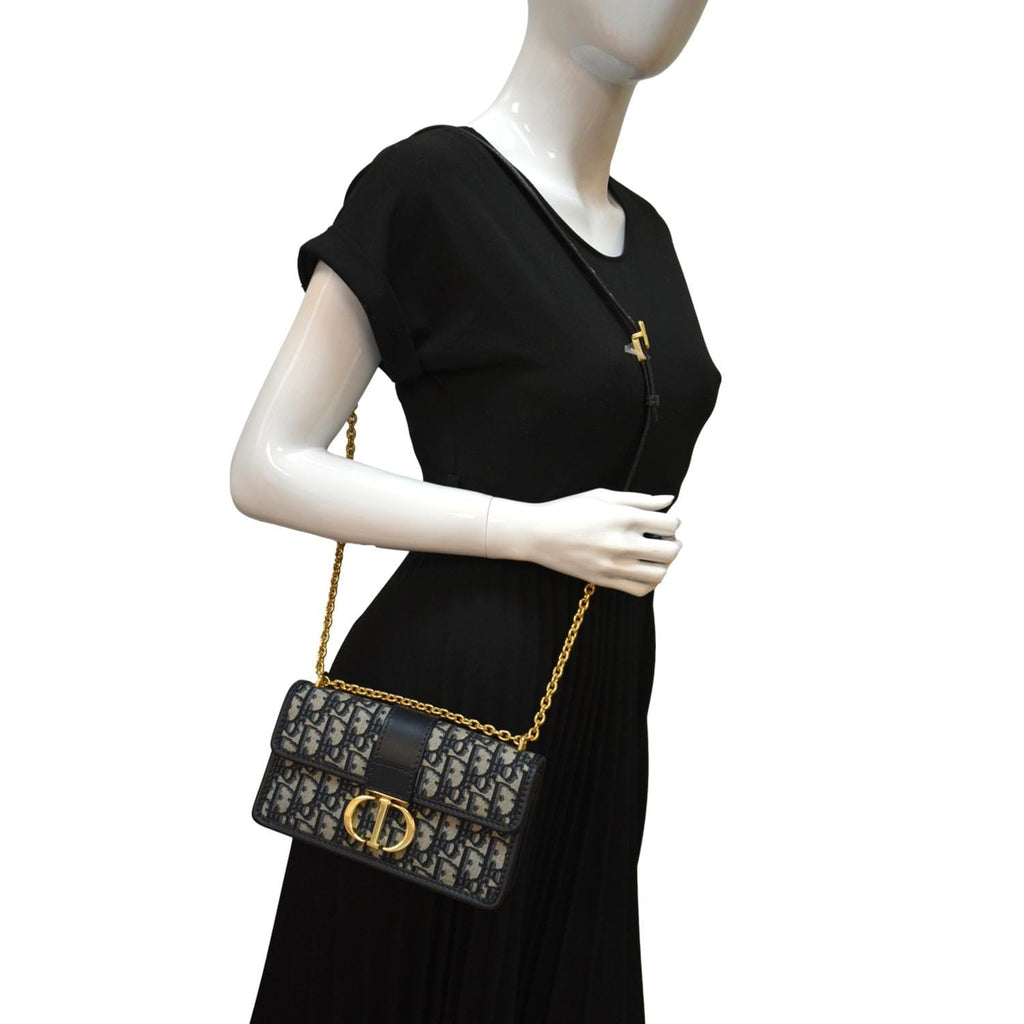 Dior 30 MONTAIGNE BAG Blue Oblique Jacquard, Luxury, Bags