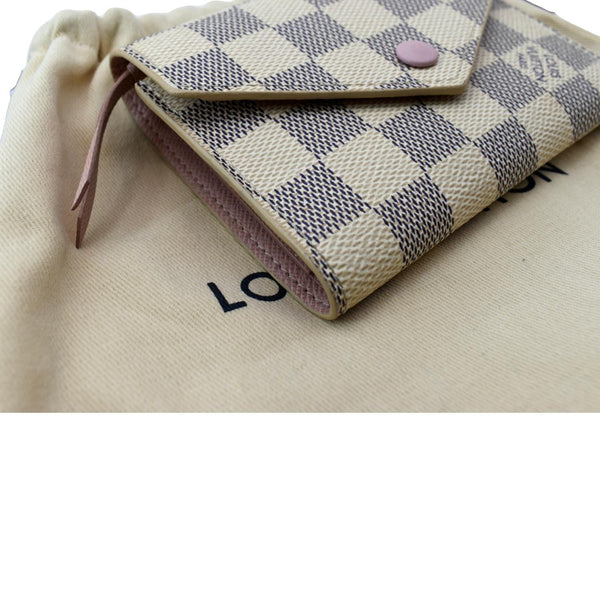 LOUIS VUITTON Victorine Damier Azur Wallet White