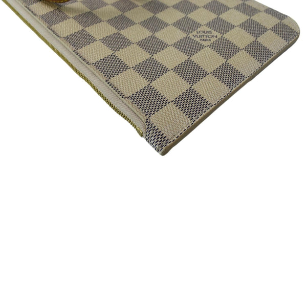 LOUIS VUITTON Neverfull Damier Azur Pochette Wristlet Pouch White