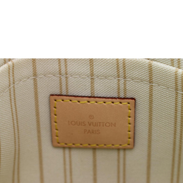 LOUIS VUITTON Neverfull Damier Azur Pochette Wristlet Pouch White