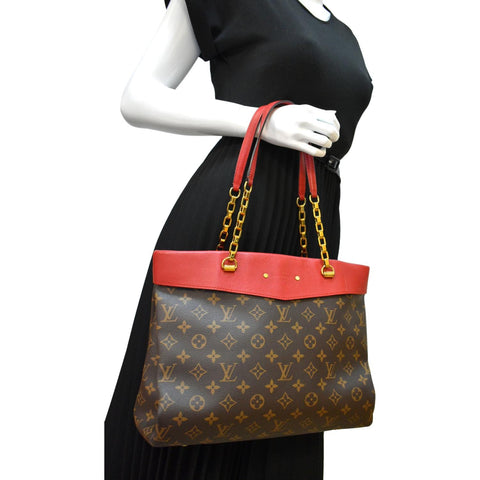 LOUIS VUITTON Pallas Shopper Chain Monogram Canvas Shoulder Bag Brown