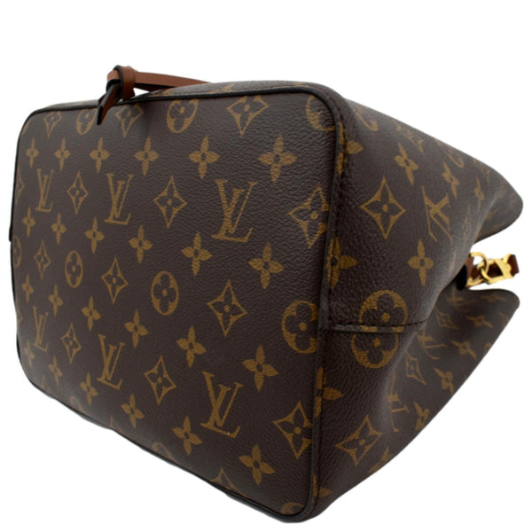 LOUIS VUITTON NeoNoe Monogram Canvas Shoulder Bag Caramel