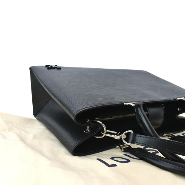 LOUIS VUITTON Kleber Epi Leather Shoulder Bag Black