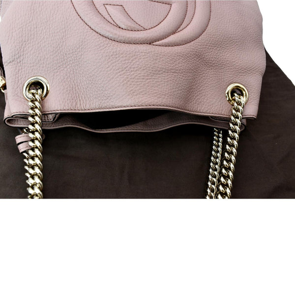 GUCCI Soho Medium Pebbled Leather Chain Shoulder Bag Light Pink 308982