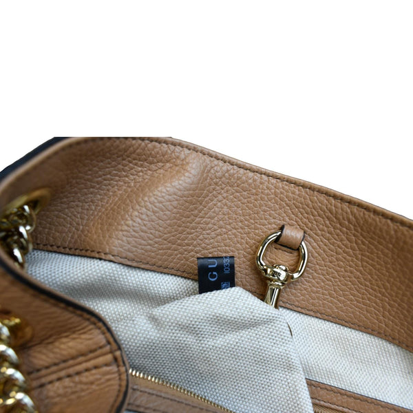 GUCCI Medium Soho Chain Leather Tote Bag Beige 536196