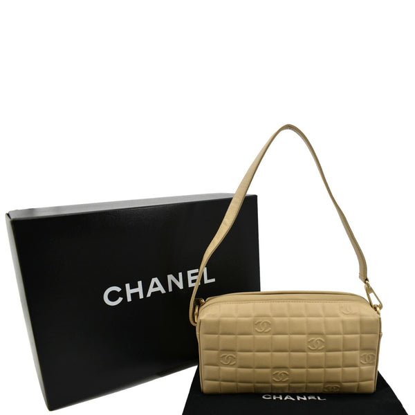 CHANEL Chocolate Bar Leather Handbag Beige