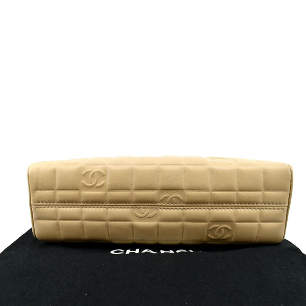 CHANEL Chocolate Bar Leather Handbag Beige