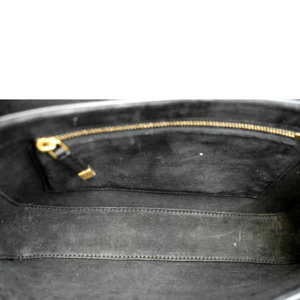 CHRISTIAN DIOR Dio(r)evolution Flap Grained Calfskin Shoulder Bag Black