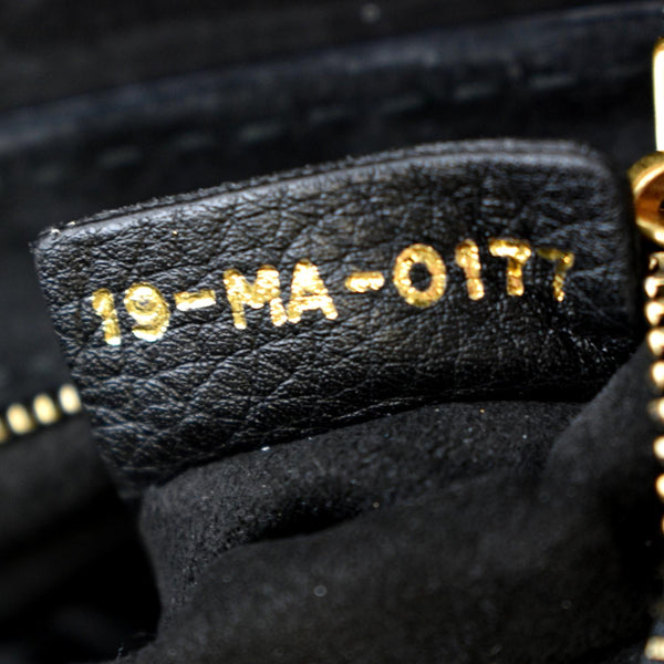 CHRISTIAN DIOR Dio(r)evolution Flap Grained Calfskin Shoulder Bag Black