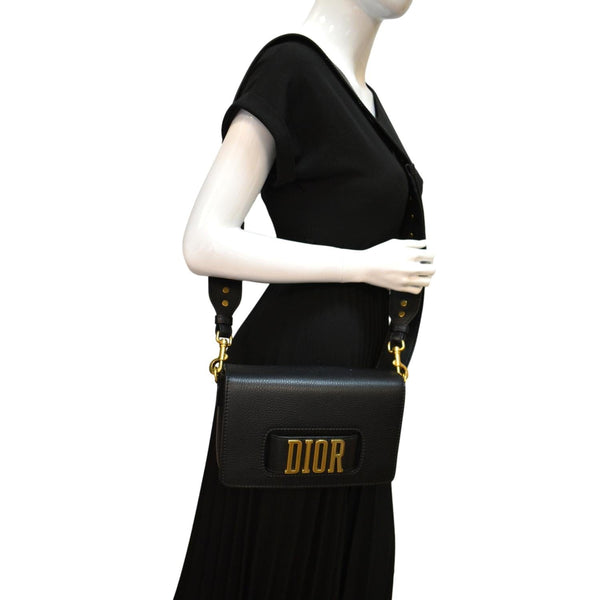 CHRISTIAN DIOR Dio(r)evolution Flap Grained Calfskin Shoulder Bag Black