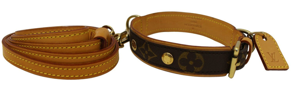 LOUIS VUITTON Monogram Collier Baxter Dog Leash MM Lead