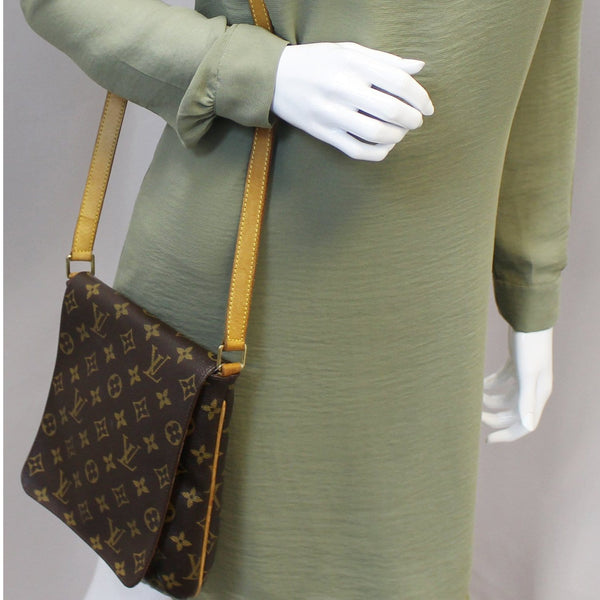 LOUIS VUITTON Musette Salsa Monogram Canvas Shoulder Crossbody Bag