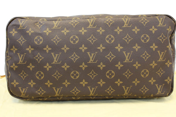 LOUIS VUITTON Monogram Neverfull GM Shoulder Bag