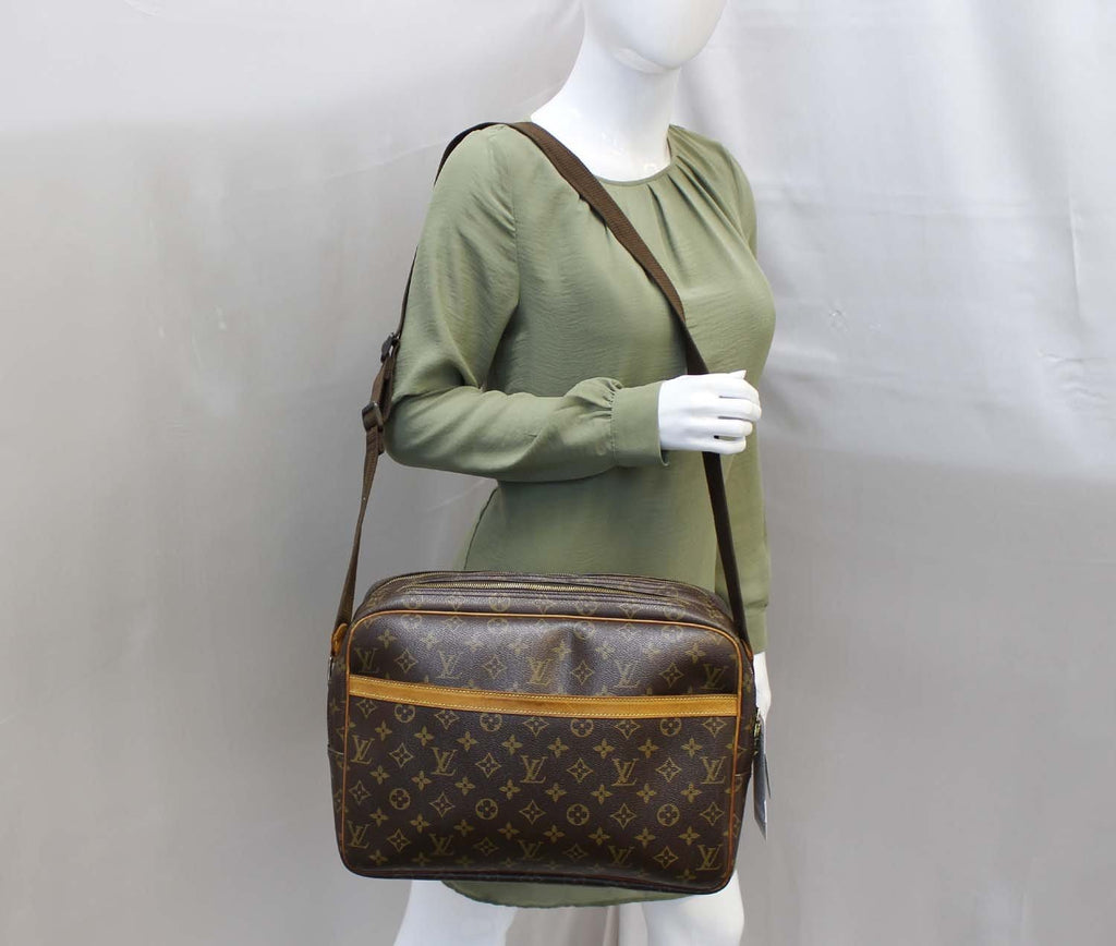 Brown Louis Vuitton Monogram Reporter GM Crossbody Bag – Designer